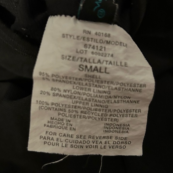 Aqua Green Keyhole Romper‎ size small - Picture 6 of 6